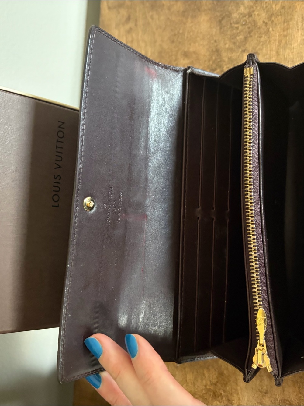 Authentic Louis Vuitton Sarah Wallet - Picture 4 of 6